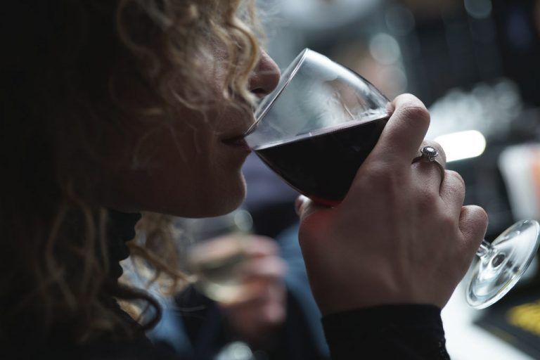 Vinos y licores online para celebrar Sant Jordi